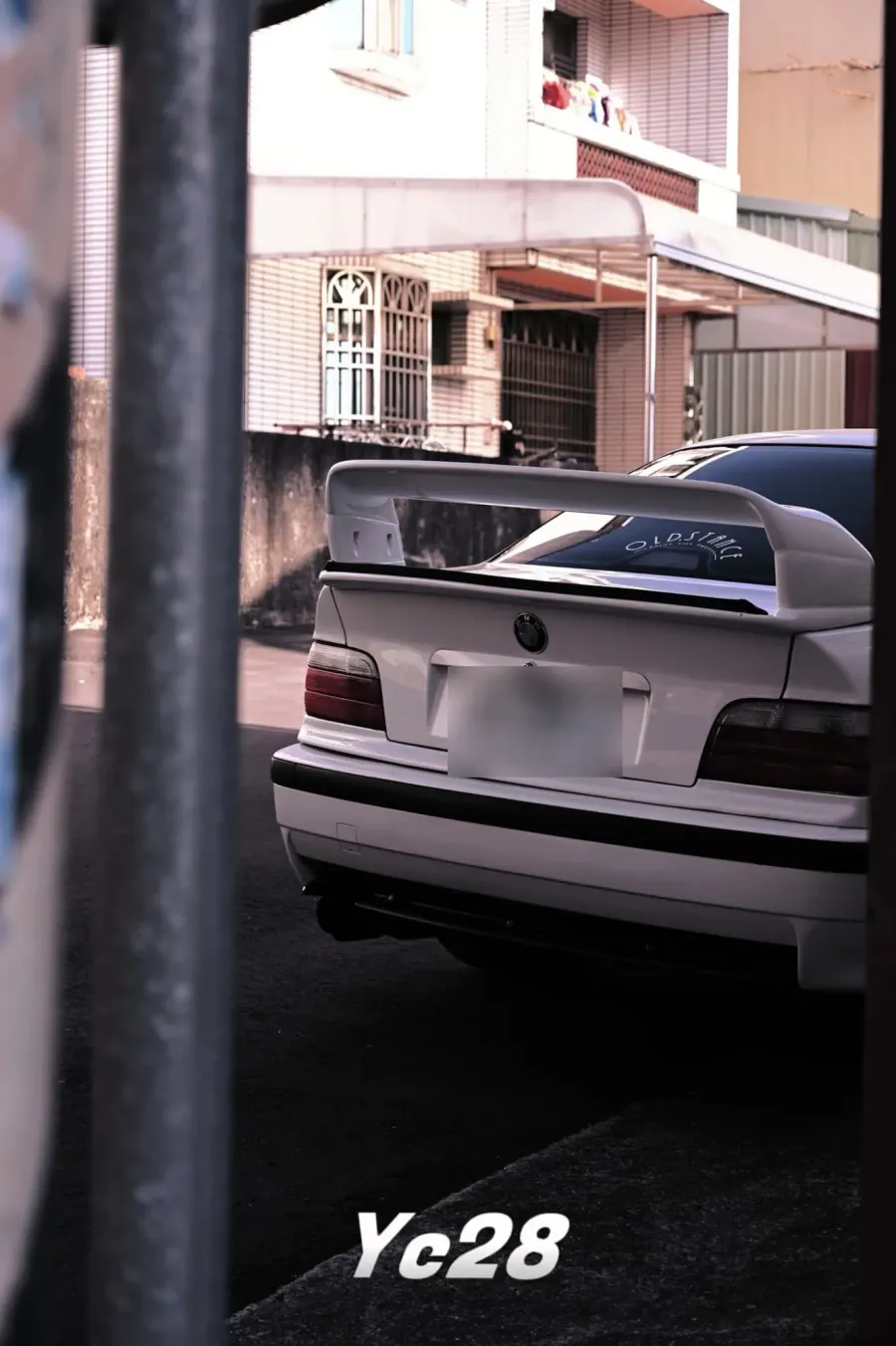 BMW E36 車尾與尾翼